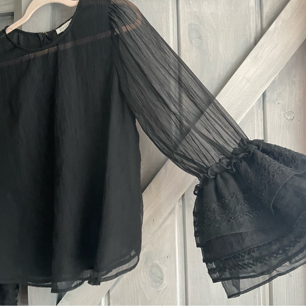 Stellah Ruffle Big‎ Dramatic Cuff Sheer Black Romantic Boho Blouse boho - Picture 6 of 9